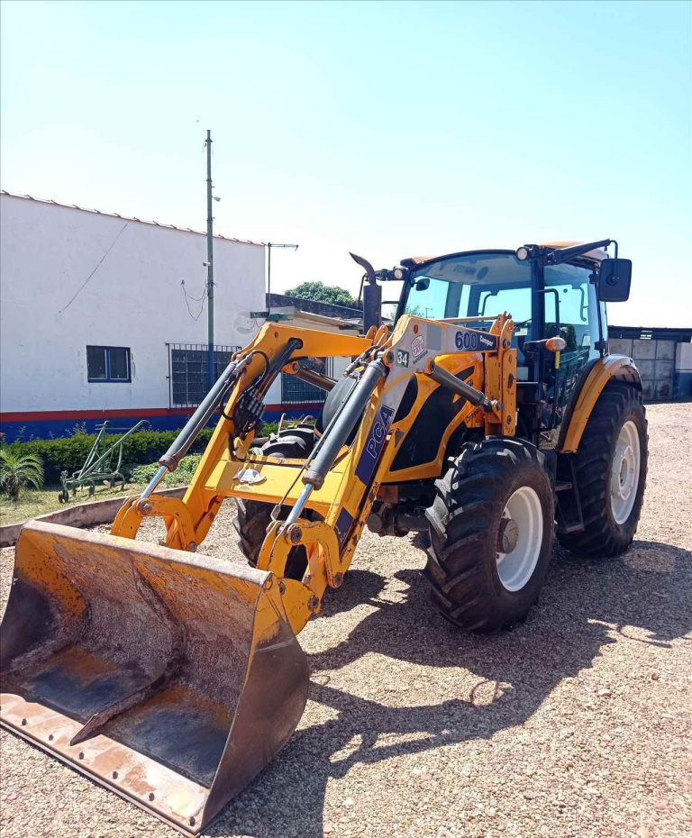 VALTRA A104 2019/2019