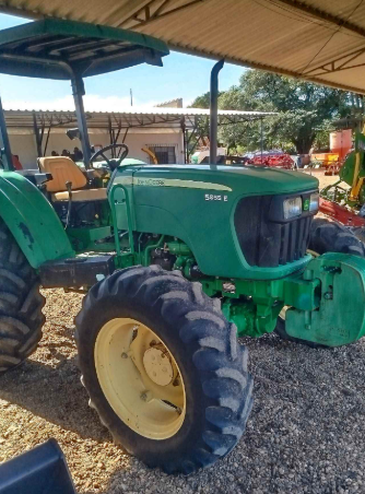 JOHN DEERE 5055E 2013/2013 JOHN DEERE 5055E 2013/2013